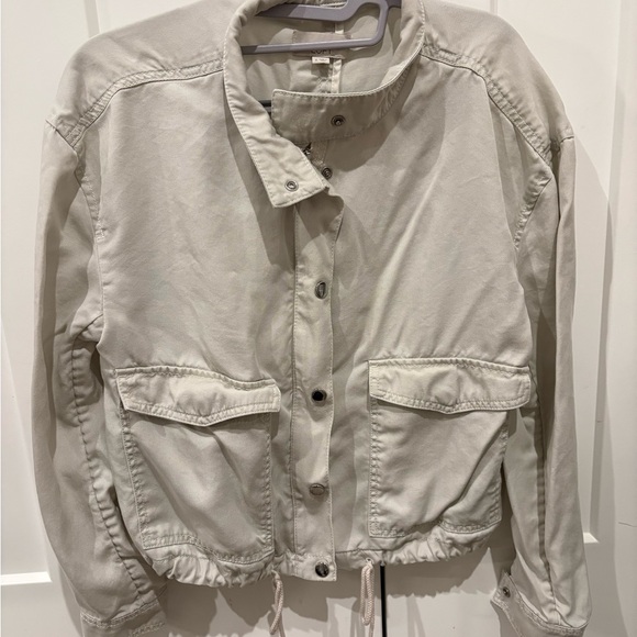 LOFT Jackets & Blazers - LOFT soft Utility Jacket in Light Beige